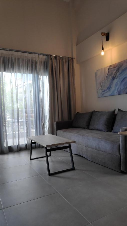 Amber Blue Villa นิกิติ ภายนอก รูปภาพ